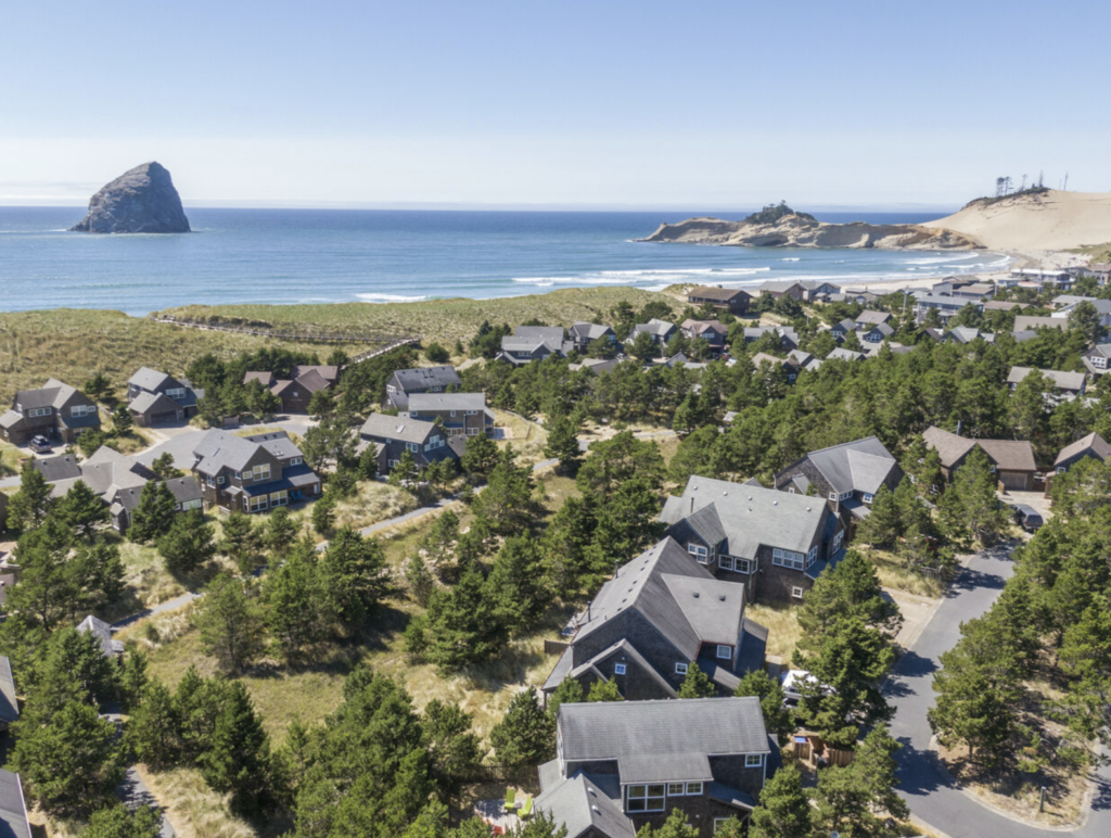 Shorepine Vacation Rentals Shorepine Village in Pacific City, OR